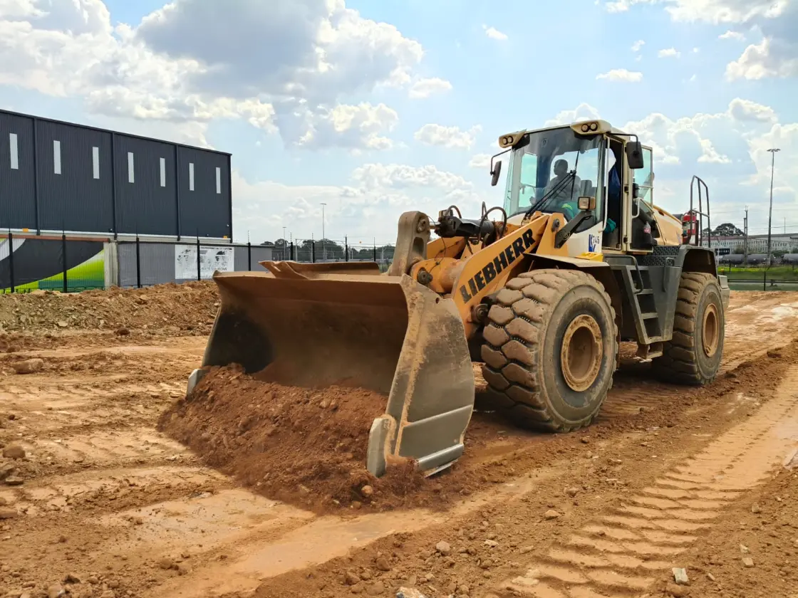 Jet Park Warehouse - Civil Contractors | Labucon Resources